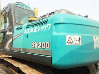 神鋼SK200-11挖掘機